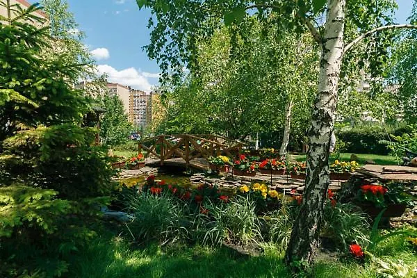1 Ком Апартаменты Бажана Apartamento Kiev
